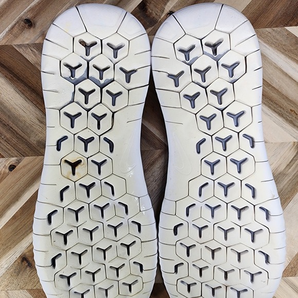 Size 14 - Nike Free RN 2018 Wolf Grey 942836-003 Running Athletic Shoes Sneakers main image 9